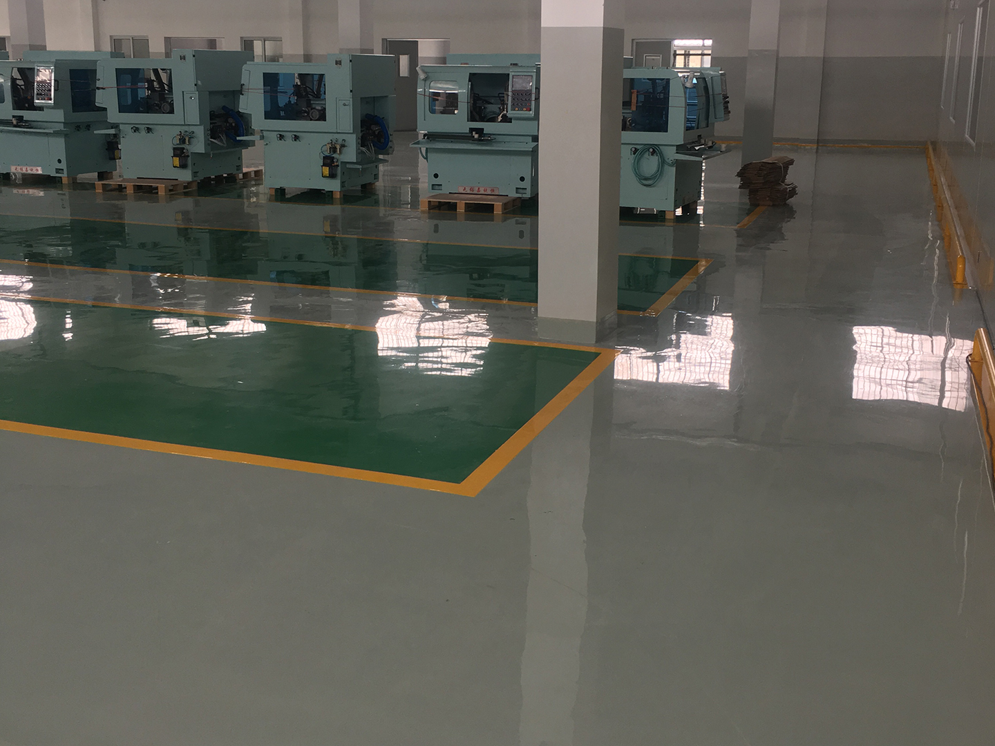 環(huán)氧砂漿地坪 