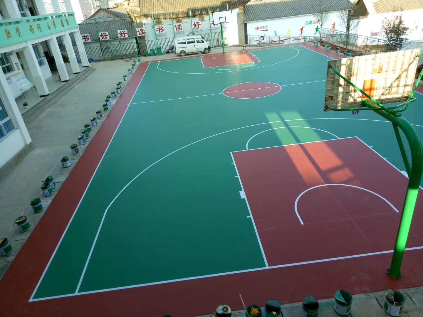 硅pu球場(chǎng)及塑膠跑道 