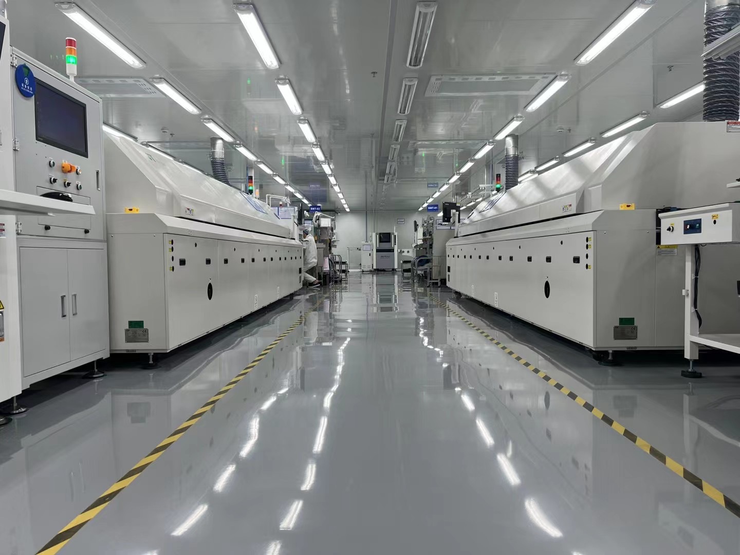 防靜電自流平地坪 