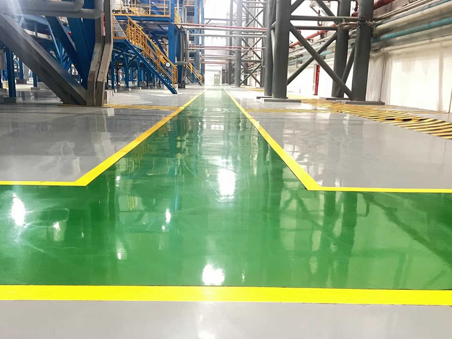 防靜電自流平地坪 